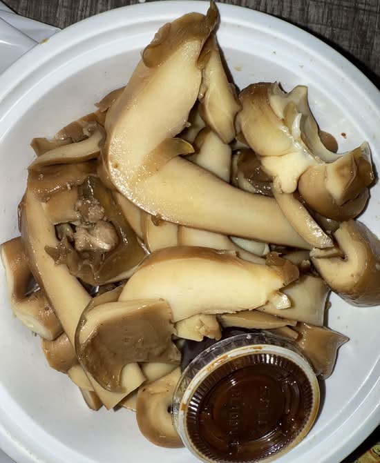 Marinated Cuttlefish For Appetizer 例牌滷水墨魚